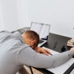 5 Kebiasaan yang Dapat Menghambat Kesuksesan