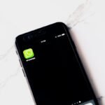 4 Alasan Seseorang Menjadi Silent Reader di Grup WhatsApp
