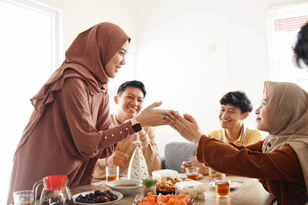 5 Pertanyaan yang Wajib Dihindari Saat Momen Lebaran