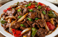 Resep Daging Sapi Lada Hitam, Empuk dengan Saus Gurih yang Enak dan Mudah di Buat