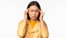 Sering Sakit Kepala? Kenali 8 Kemungkinan Penyebab dan Kapan Harus ke Dokter