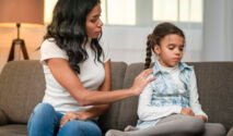 10 Cara Menghadapi Anak Tantrum Tanpa Membentak, Orang Tua Wajib Tahu!