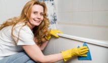 9 Cara Menghilangkan Bau Tidak Sedap di Kamar Mandi, Ampuh dan Mudah Dilakukan!